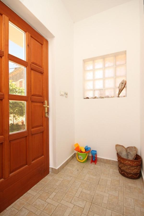 Apartments With A Parking Space Cunski, Losinj - 8010 Exterior photo