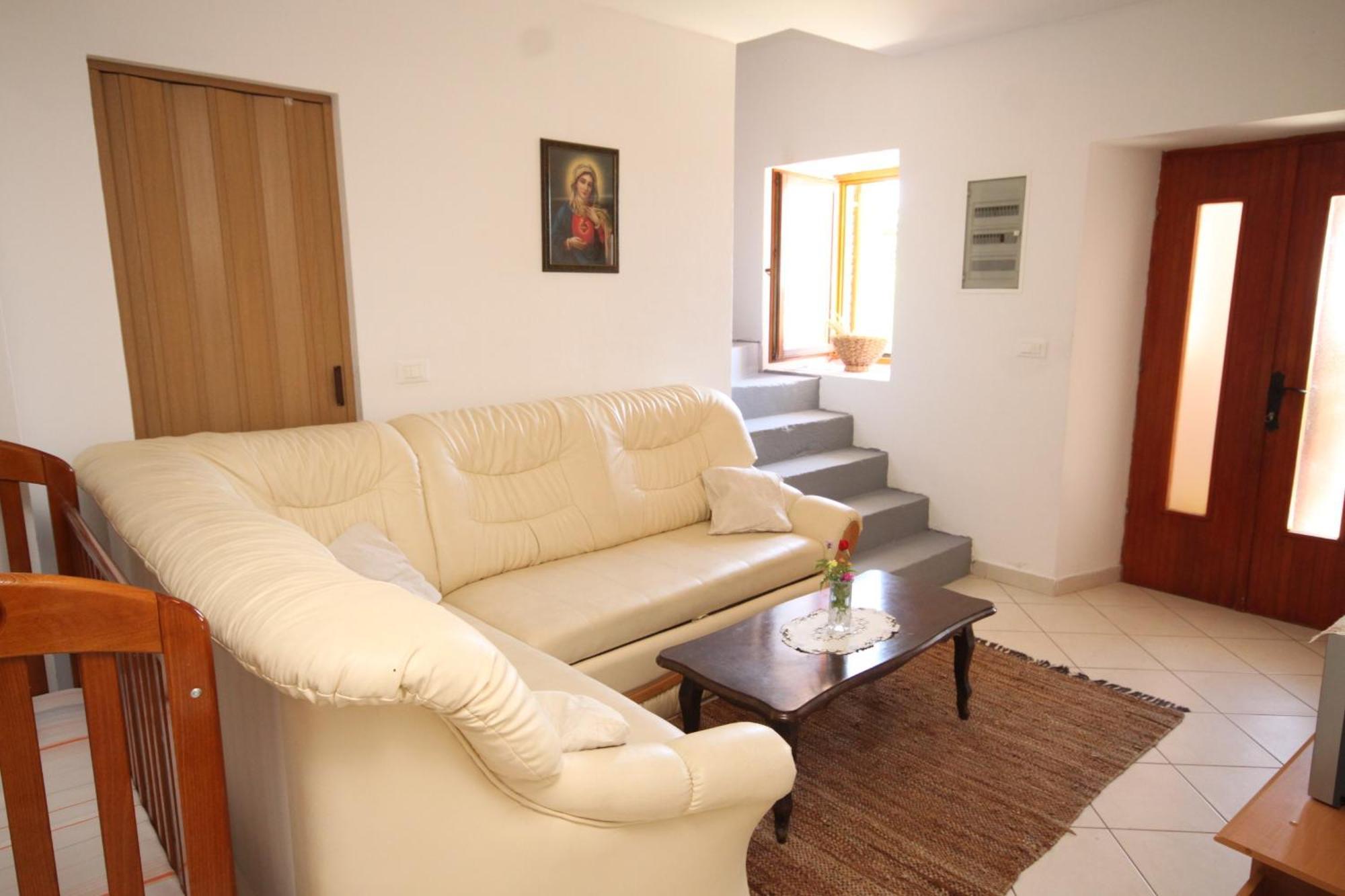Apartments With A Parking Space Cunski, Losinj - 8010 Room photo